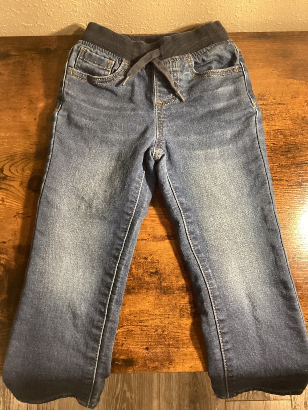 Girls Medium Wash Pull-On Denim Jogger Jeans with Drawstring Waist